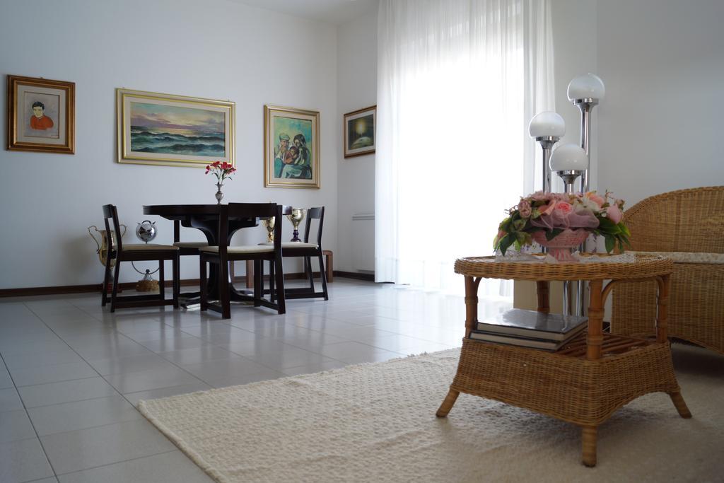 오리스타노 Il Melograno B&B 외부 사진